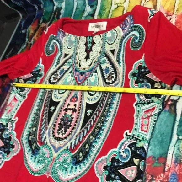 Studio I plus size 16 dress red with multi colored design - Picture 6 of 9